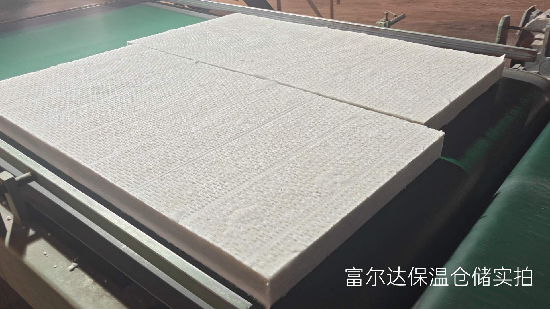 威海市窑炉保温板硅酸铝管 - 厂家